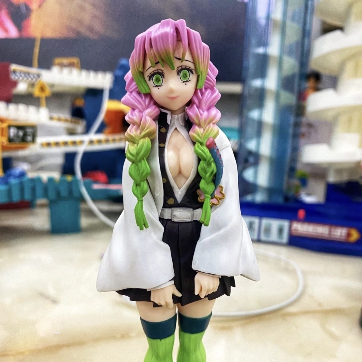 Demon Slayer Love Pillar Mitsu - Cosplay Prop Display recensie en prijs