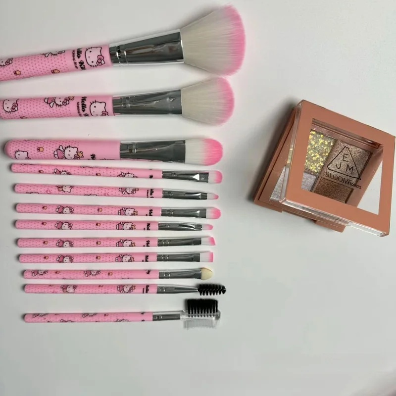 Hello Kitty 12-delige make-upb - Cosplay Prop Kit recensie en prijs